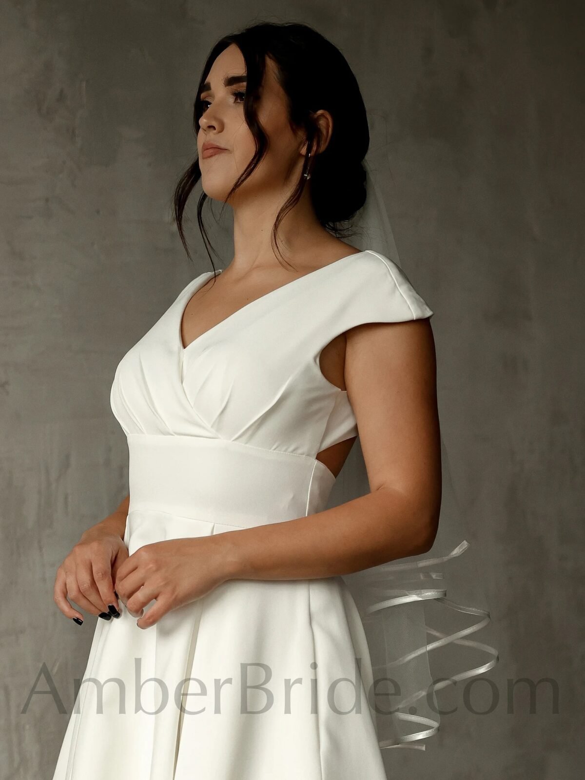 Trumpas banguotas veliumas - Image 3