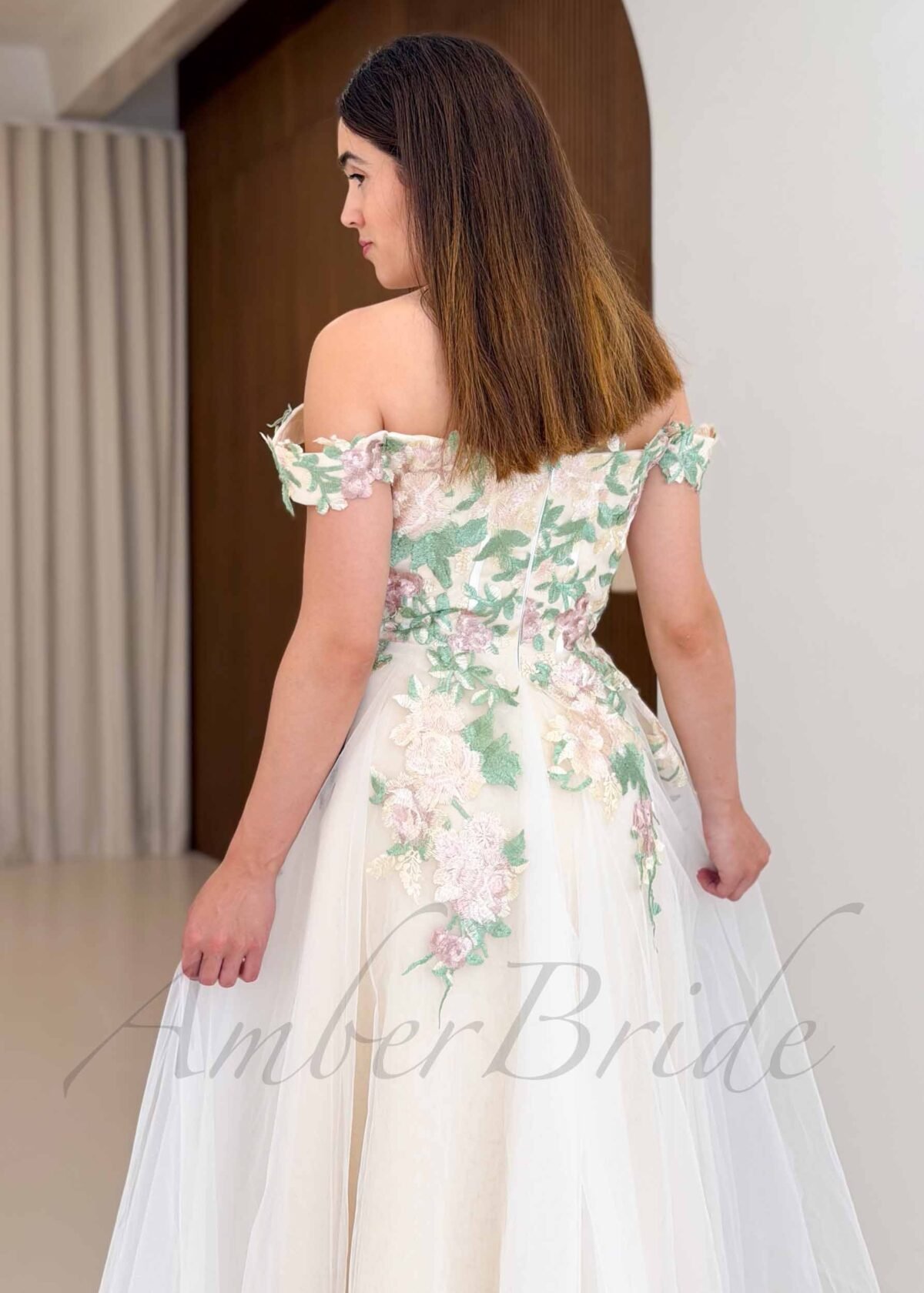 Išskirtinė midi vestuvinė suknelė - Image 5