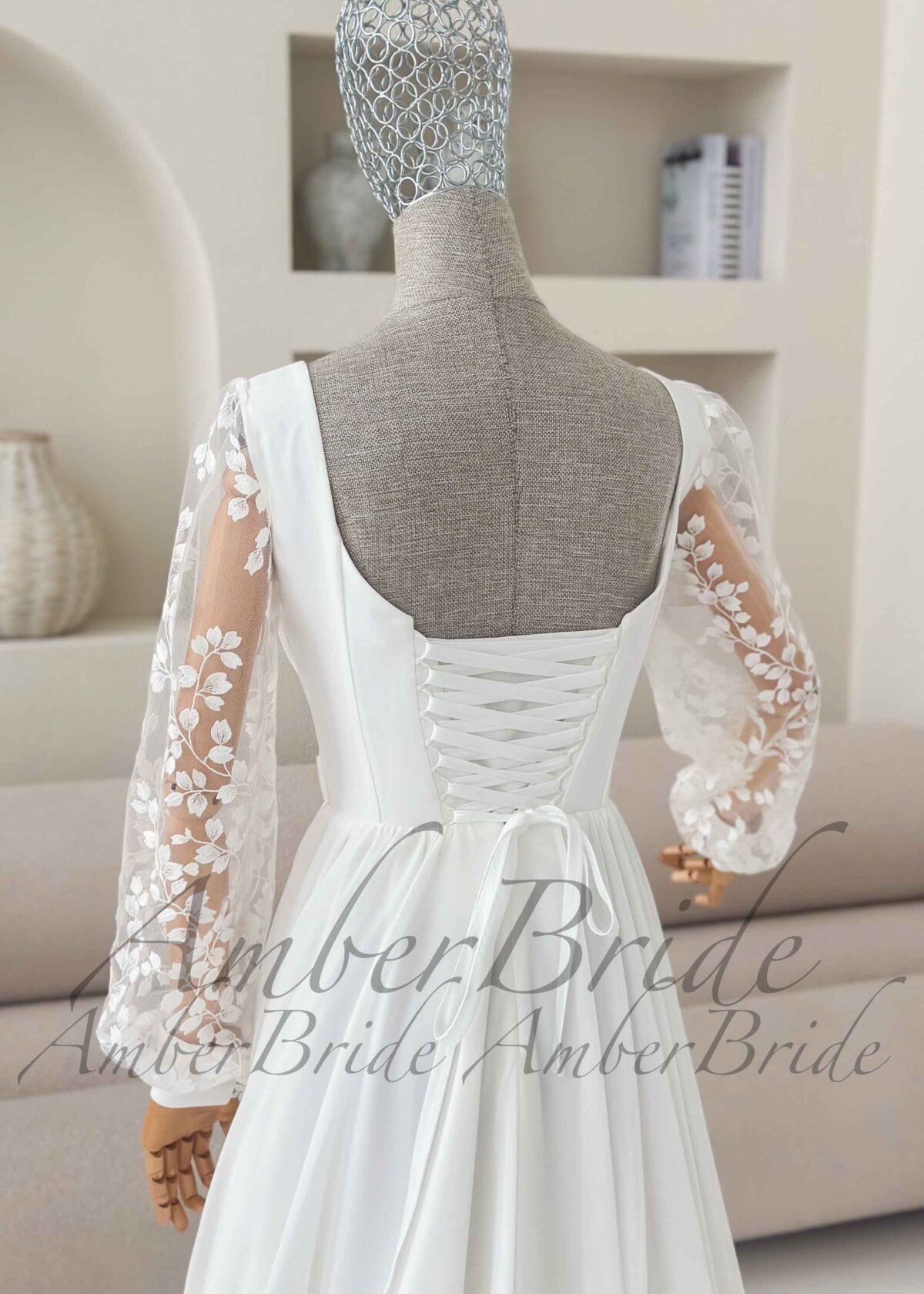 Modernaus dizaino lengva šifoninė vestuvinė suknelė ilgomis rankovėmis - Image 4